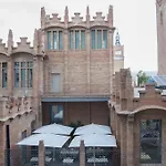Magic Fountain Apartments